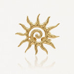 Bague ajustable en acier inoxydable doré, motif soleil stylisé avec spirale centrale.