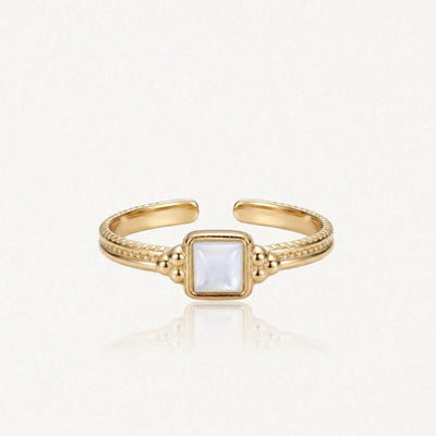 MELANIA ring