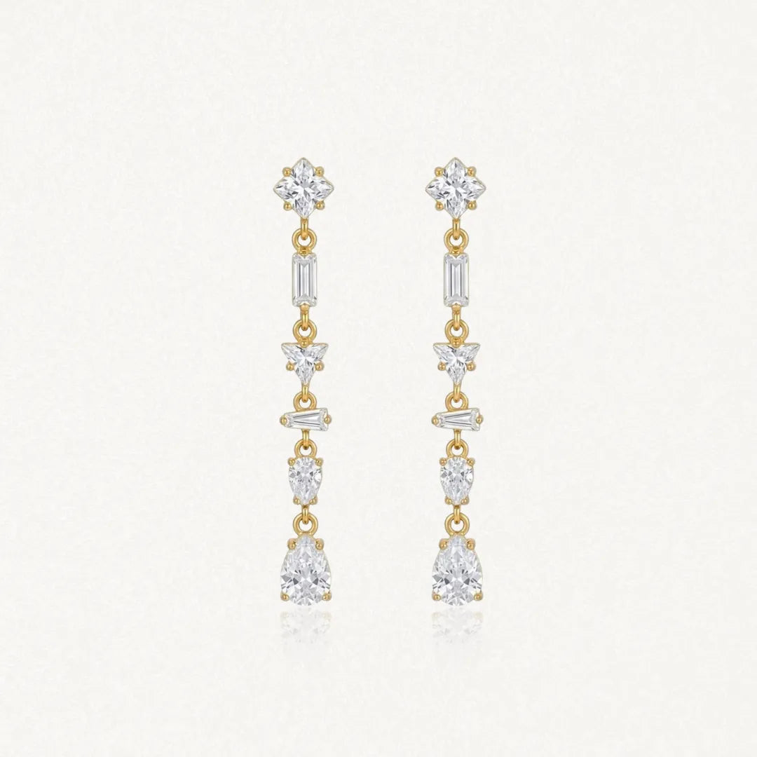 Boucles d'oreilles Octavia pendantes en acier inoxydable doré avec des strass en zirconium de formes variées