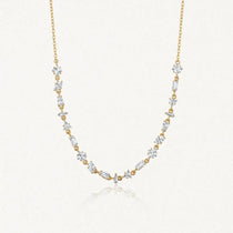 Collier Blair en acier inoxydable doré avec une chaîne fine ornée de strass en zirconium de formes variées